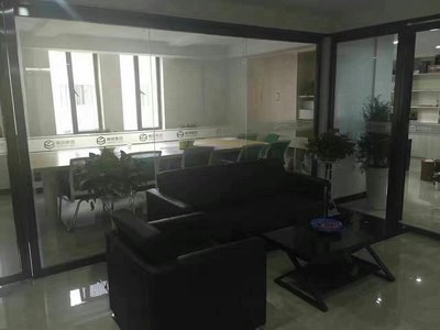 百纳行房地产经纪 专业服务引领房产交易新潮流